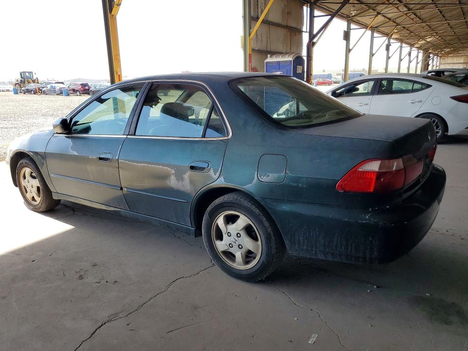 Продажа на аукционе авто 1999 Honda Accord, vin: 1HGCG5657XA044981, номер лота: 60401146