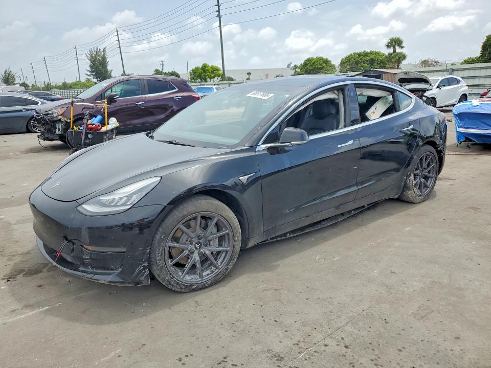 2020 Tesla Model 3 მანქანა იყიდება აუქციონზე, vin: 5YJ3E1EA3LF657550, აუქციონის ნომერი: 60617686