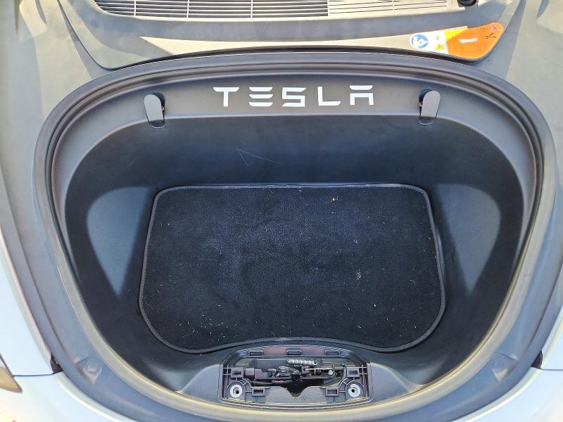 Продажа на аукционе авто 2018 Tesla Model 3, vin: 5YJ3E1EA0JF005689, номер лота: 59388106