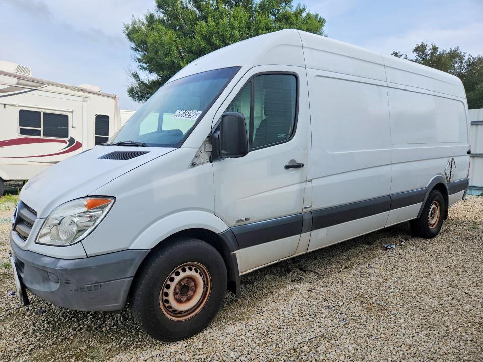 60645296 :رقم المزاد ، WD3PE8CB4C5686377 vin ، 2012 Mercedes-benz Sprinter مزاد بيع