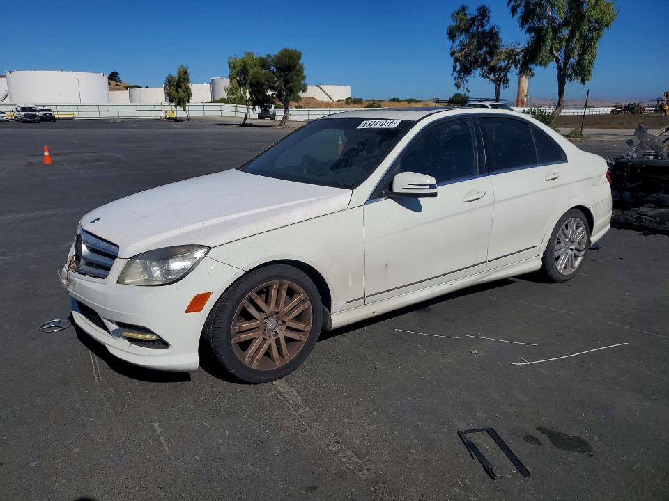 2010 Mercedes-benz C მანქანა იყიდება აუქციონზე, vin: WDDGF5EB2AR087262, აუქციონის ნომერი: 63241016