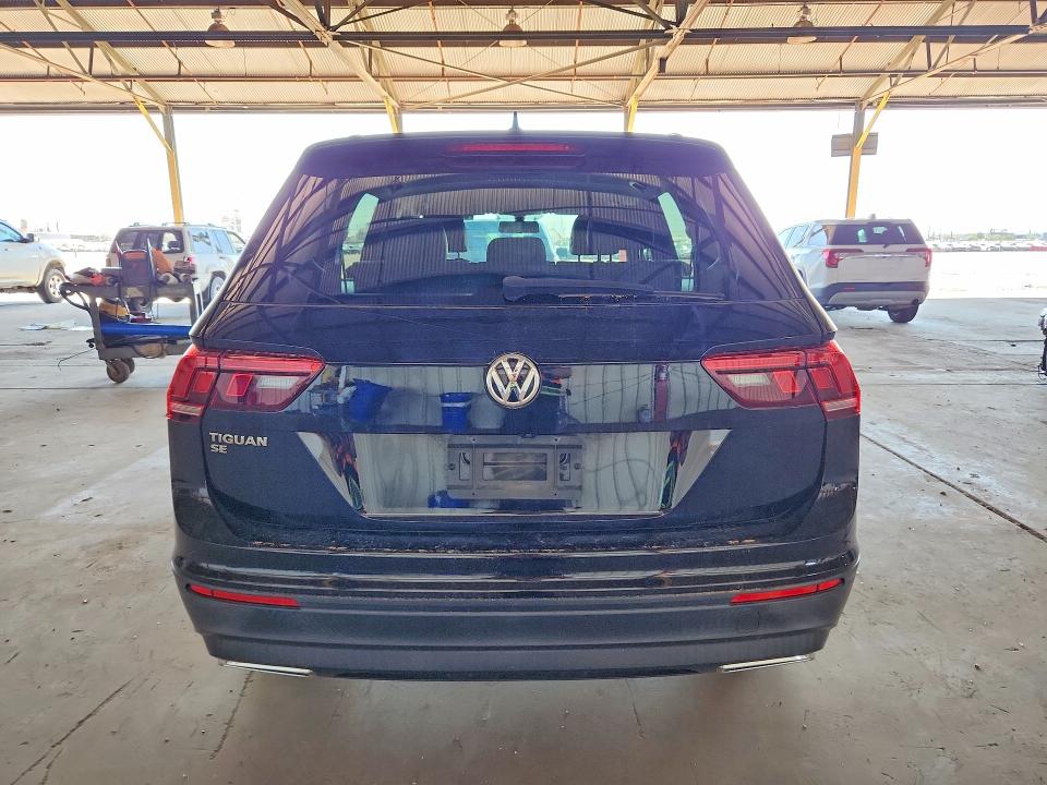 62753076 :رقم المزاد ، 3VV3B7AX3KM199624 vin ، 2019 Volkswagen Tiguan مزاد بيع