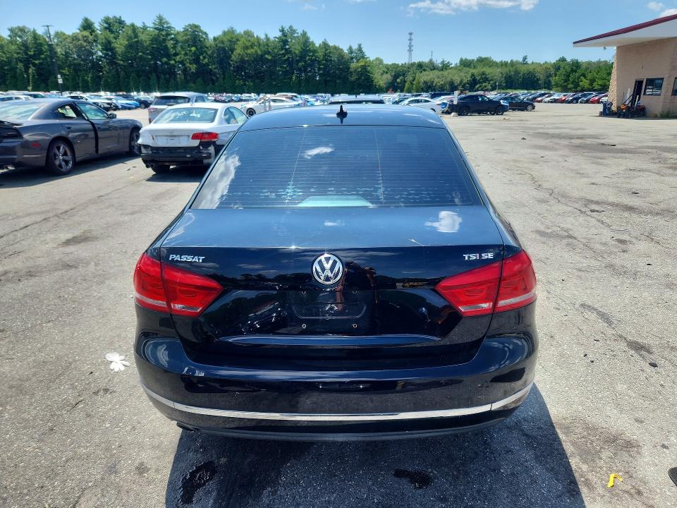 61409736 :رقم المزاد ، 1VWBT7A30FC047549 vin ، 2015 Volkswagen Passat مزاد بيع