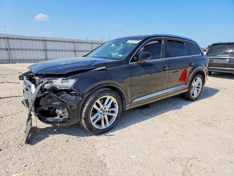 2018 Audi Q7 მანქანა იყიდება აუქციონზე, vin: WA1VAAF7XJD055153, აუქციონის ნომერი: 59404016