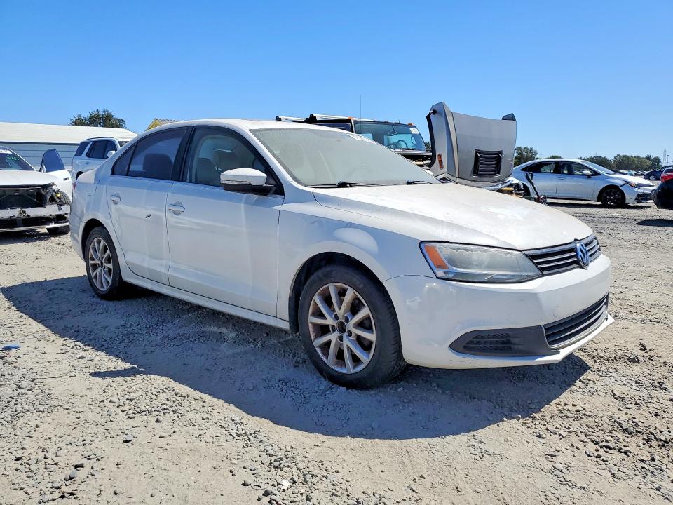 Продажа на аукционе авто 2013 Volkswagen Jetta, vin: 3VWDP7AJ5DM365772, номер лота: 61566396