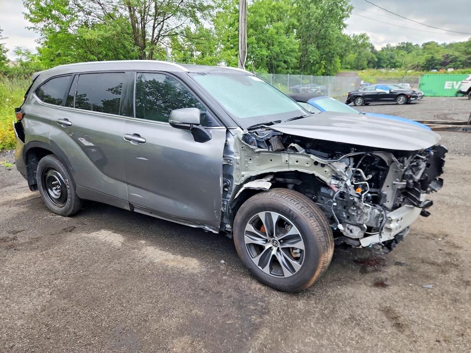 62201726 :رقم المزاد ، 5TDKDRBH6TS598911 vin ، 2026 Toyota Highlander مزاد بيع