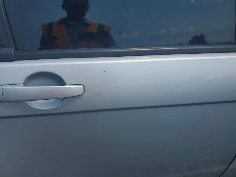61443106 :رقم المزاد ، 1FAHP35N58W266939 vin ، 2008 Ford Focus مزاد بيع