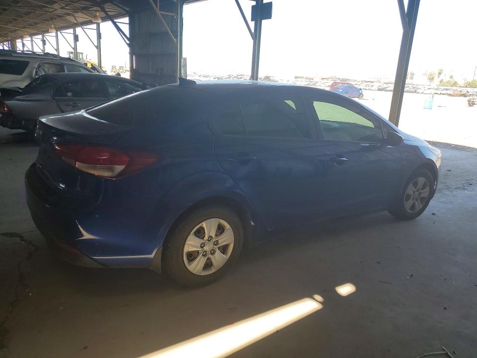 Продажа на аукционе авто 2018 Kia Forte, vin: 3KPFL4A74JE215801, номер лота: 63320696