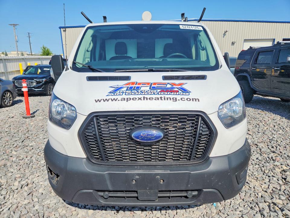 62424126 :رقم المزاد ، 1FTBR1Y81NKA62436 vin ، 2022 Ford Transit مزاد بيع