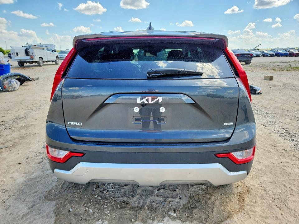 2026 Kia Niro მანქანა იყიდება აუქციონზე, vin: KNDCP3LE8T5329442, აუქციონის ნომერი: 60131266