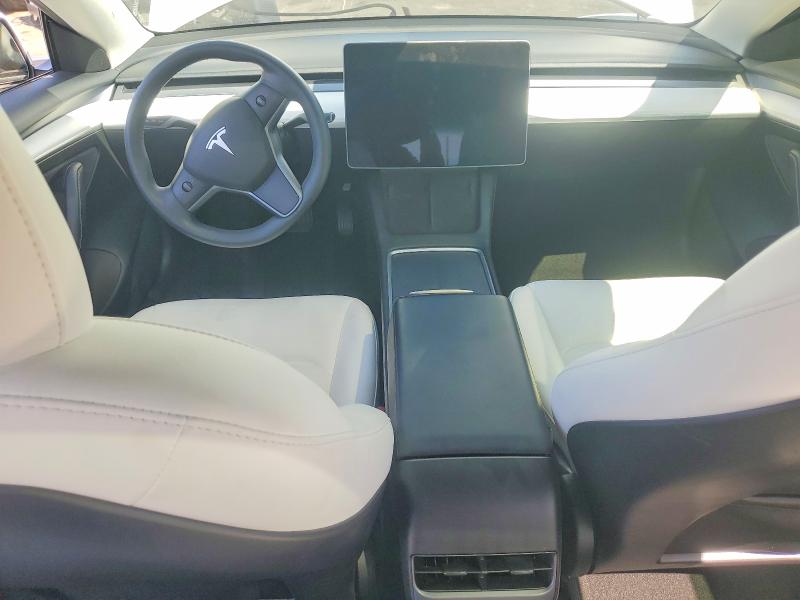 62711056 :رقم المزاد ، 5YJ3E1EA5NF373582 vin ، 2022 Tesla Model 3 مزاد بيع