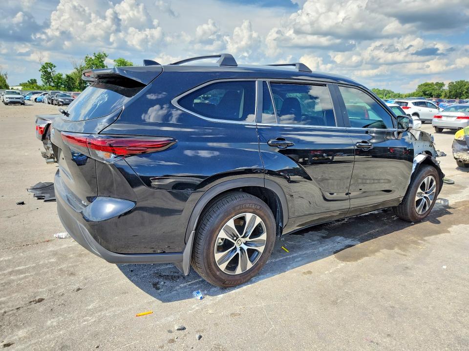 Продаж на аукціоні авто 2025 Toyota Highlander, vin: 5TDKDRAH4SS557578, номер лоту: 59916296