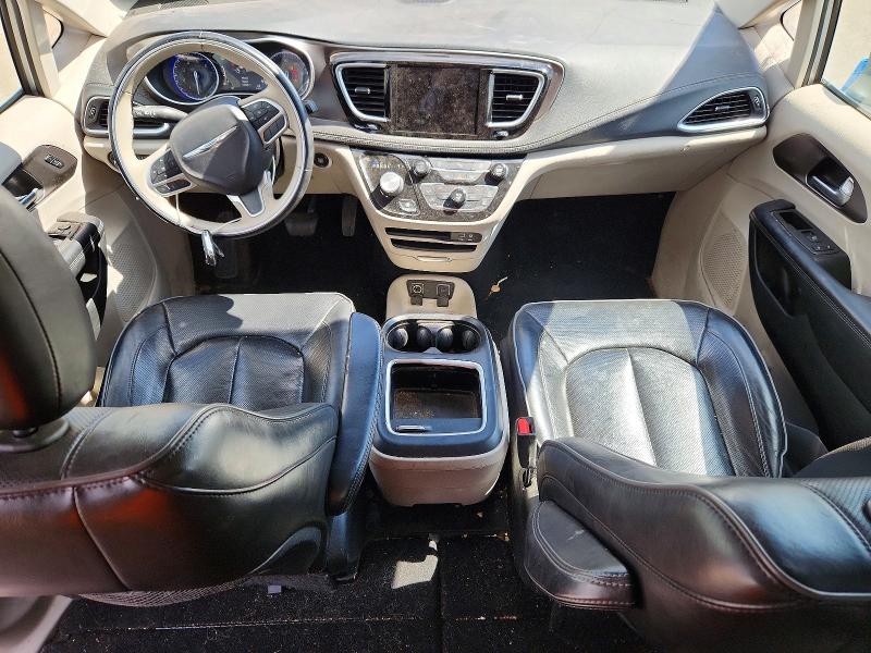 Продажа на аукционе авто 2018 Chrysler Pacifica, vin: 2C4RC1GG4JR272145, номер лота: 61032276
