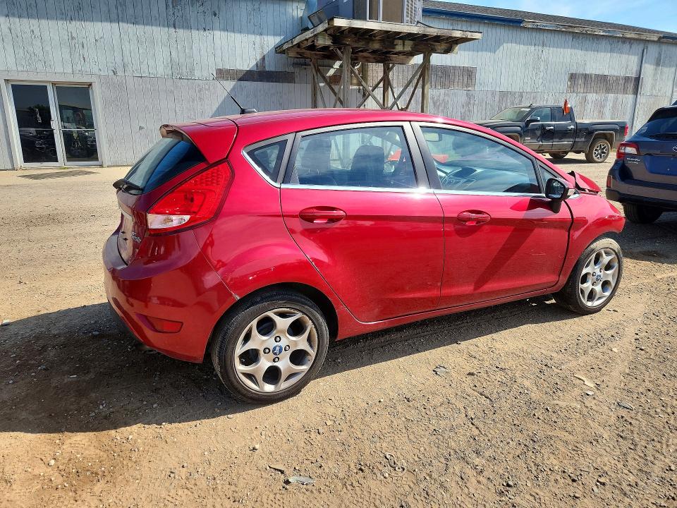 2011 Ford Fiesta მანქანა იყიდება აუქციონზე, vin: 3FADP4FJ1BM171396, აუქციონის ნომერი: 60790606