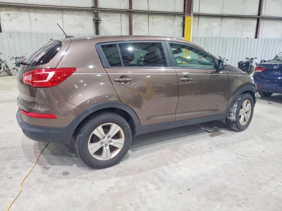 60648476 :رقم المزاد ، KNDPB3A24C7237371 vin ، 2012 Kia Sportage مزاد بيع