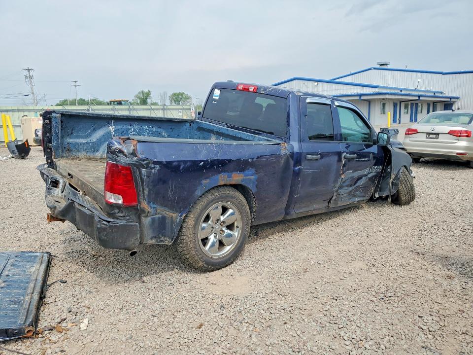 Продажа на аукционе авто 2018 Ram 1500, vin: 1C6RR7FT6JS261296, номер лота: 61897386