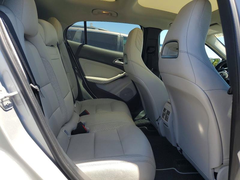 2015 Mercedes-benz Gla მანქანა იყიდება აუქციონზე, vin: WDCTG4GB5FJ178085, აუქციონის ნომერი: 63132506