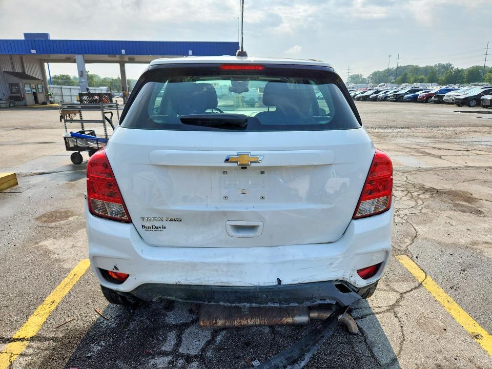 61771596 :رقم المزاد ، KL7CJNSB0JB698828 vin ، 2018 Chevrolet Trax مزاد بيع