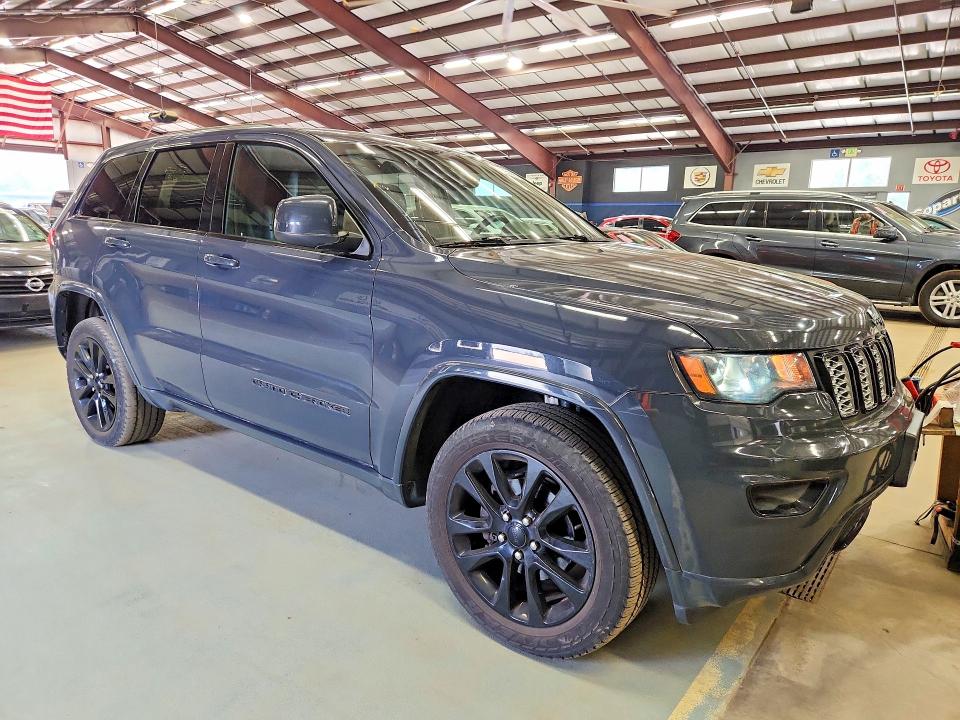 Продажа на аукционе авто 2018 Jeep Grand Cherokee, vin: 1C4RJFAG5JC120413, номер лота: 61551836