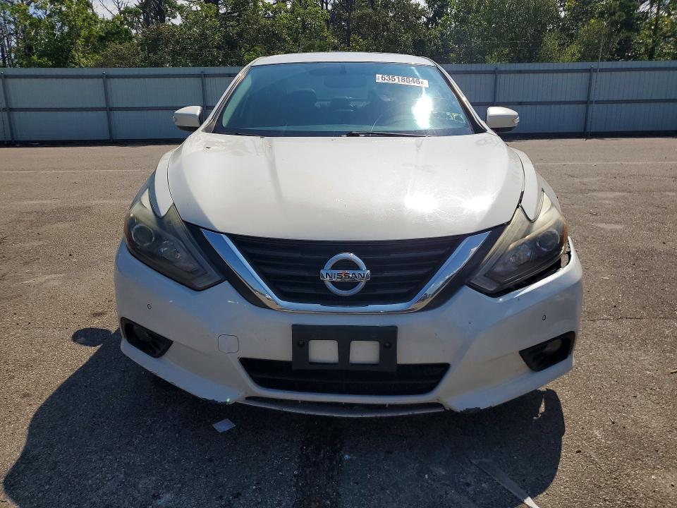 63518046 :رقم المزاد ، 1N4BL3APXGC164335 vin ، 2016 Nissan Altima مزاد بيع