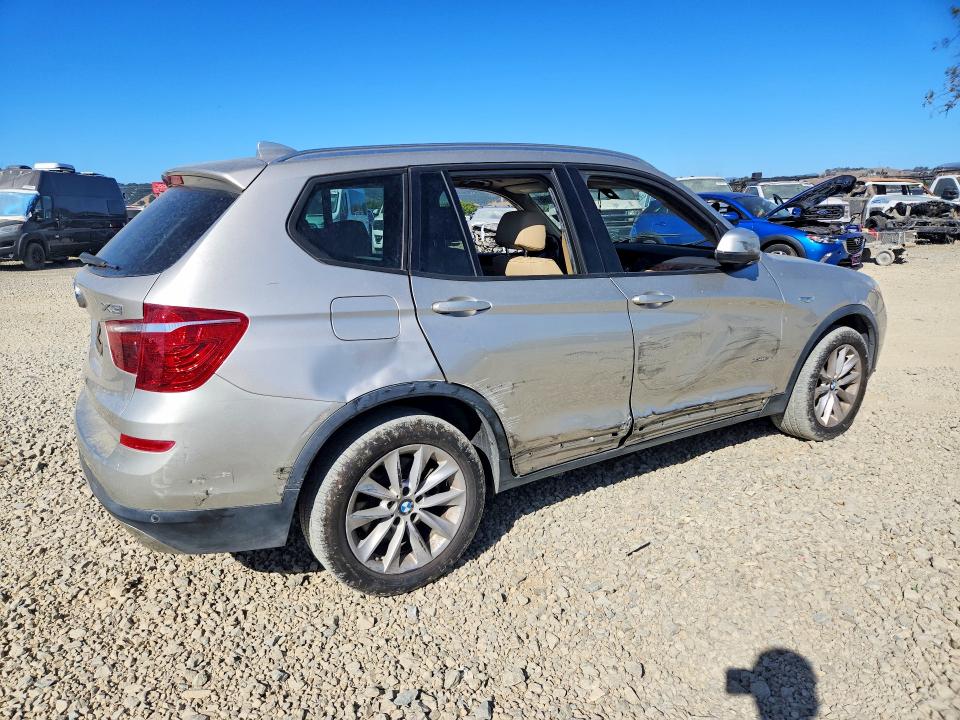 61188196 :رقم المزاد ، 5UXWX9C36H0T22202 vin ، 2017 Bmw X3 مزاد بيع