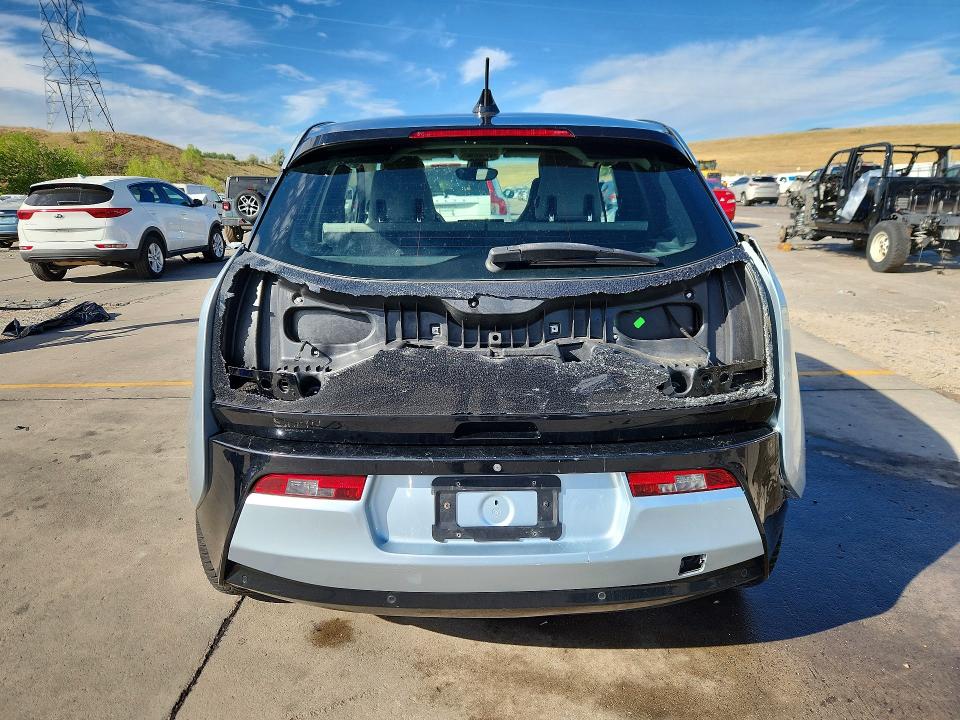 60169226 :رقم المزاد ، WBY1Z4C57FV504452 vin ، 2015 Bmw I3 مزاد بيع