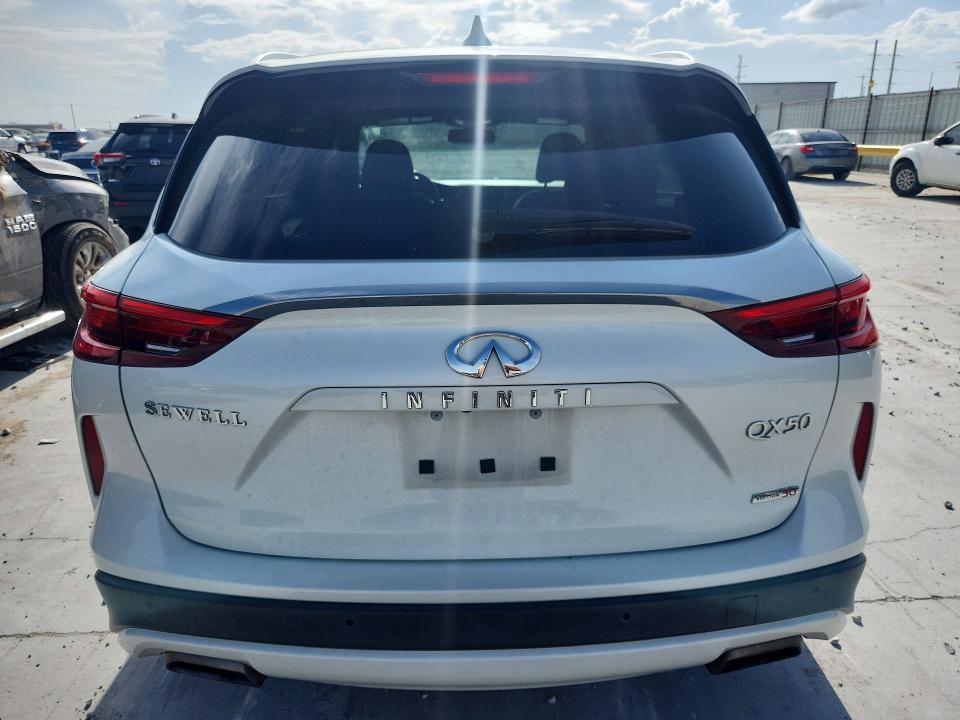 2020 Infiniti Qx50 მანქანა იყიდება აუქციონზე, vin: 3PCAJ5M13LF110824, აუქციონის ნომერი: 61307206