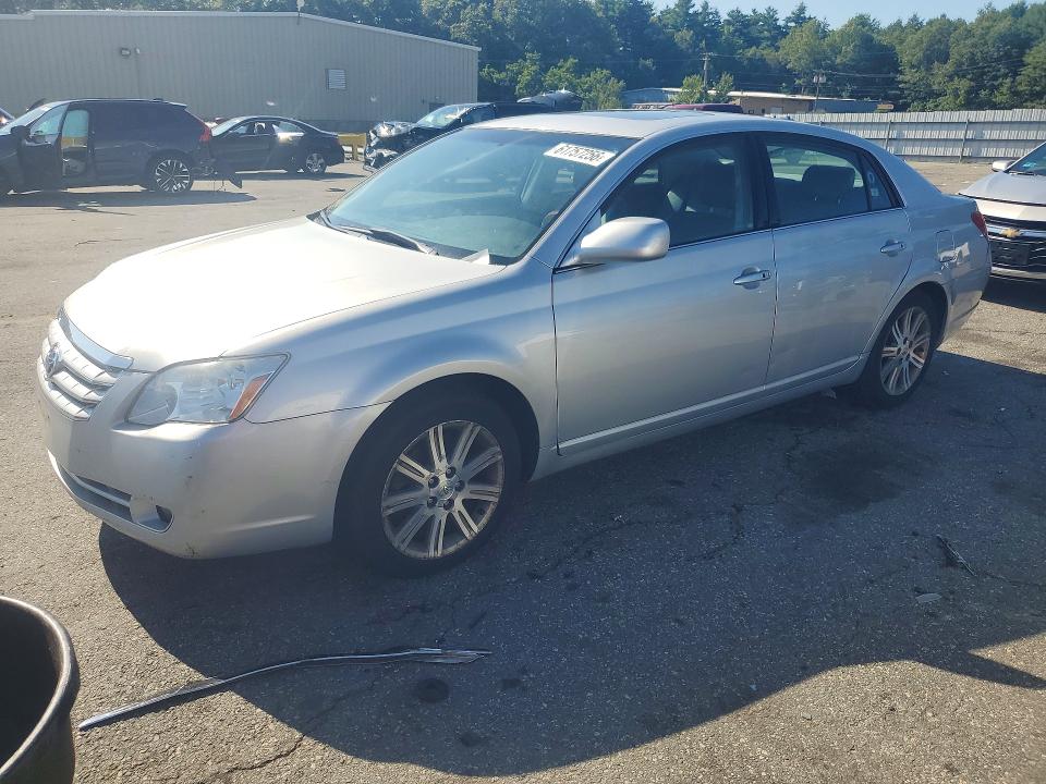 2006 Toyota Avalon მანქანა იყიდება აუქციონზე, vin: 4T1BK36BX6U162888, აუქციონის ნომერი: 61757256