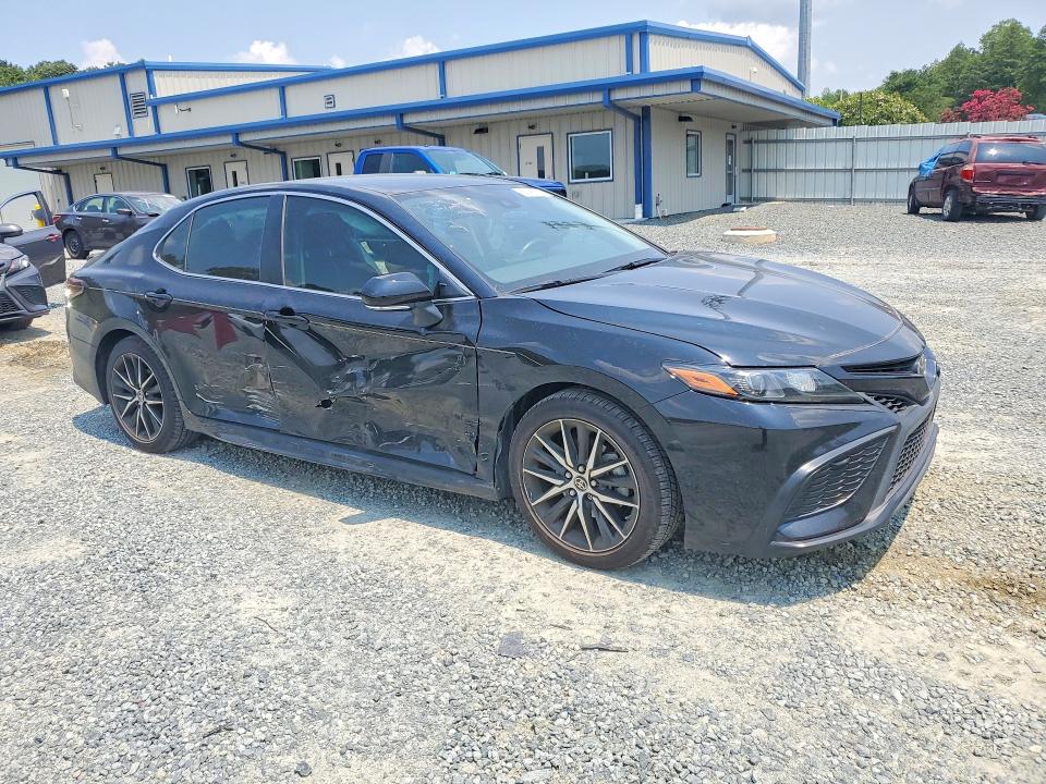 Продажа на аукционе авто 2024 Toyota Camry, vin: 4T1G11AK9RU875788, номер лота: 63196506