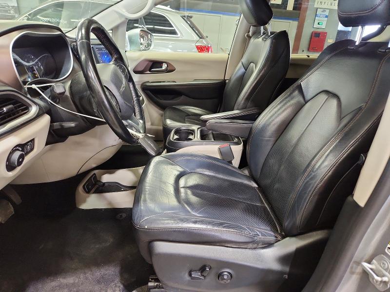 Продажа на аукционе авто 2019 Chrysler Pacifica, vin: 2C4RC1BG3KR685392, номер лота: 63036106