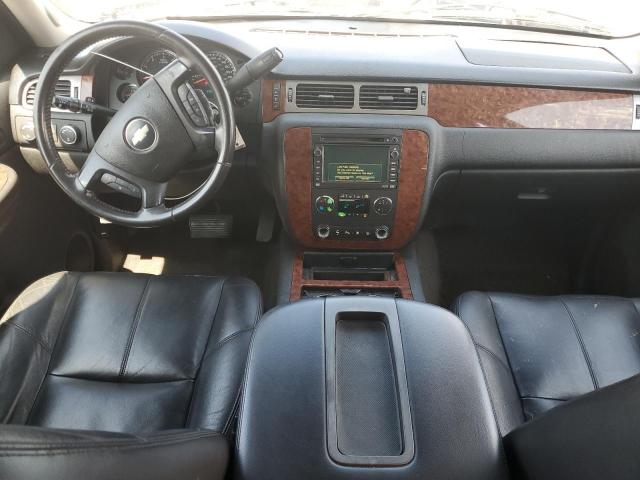 62338036 :رقم المزاد ، 3GNFK16328G136074 vin ، 2008 Chevrolet Suburban مزاد بيع