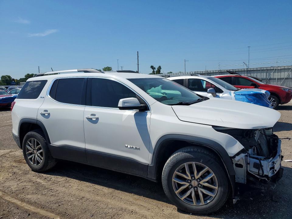 58485606 :رقم المزاد ، 1GKKNSLS9HZ257771 vin ، 2017 Gmc Acadia مزاد بيع