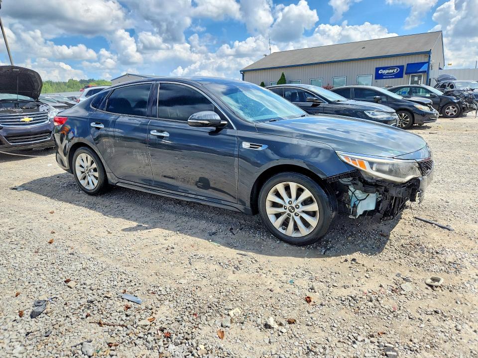 Продаж на аукціоні авто 2016 Kia Optima, vin: 5XXGT4L31GG059067, номер лоту: 61024616