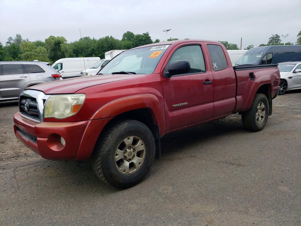 2005 Toyota Tacoma მანქანა იყიდება აუქციონზე, vin: 5TEUU42NX5Z054032, აუქციონის ნომერი: 61686876