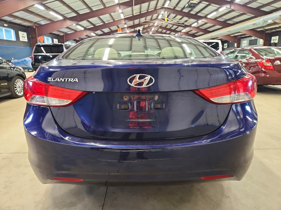 2013 Hyundai Elantra მანქანა იყიდება აუქციონზე, vin: 5NPDH4AE9DH224128, აუქციონის ნომერი: 62406766