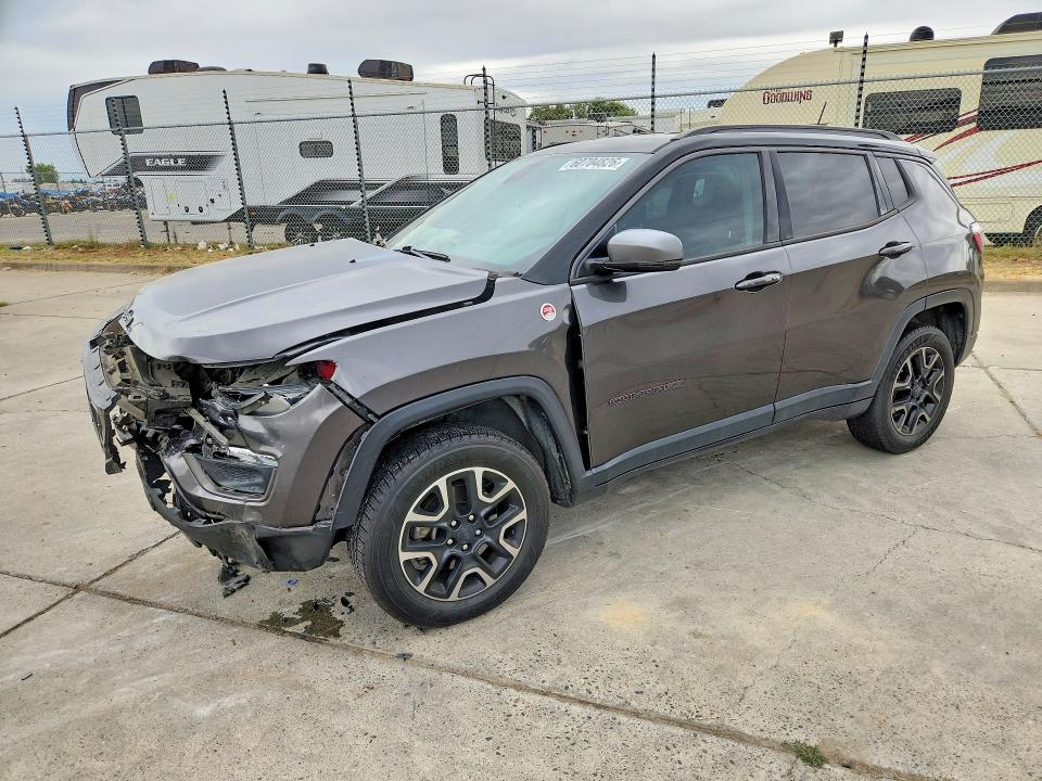 2019 Jeep Compass მანქანა იყიდება აუქციონზე, vin: 3C4NJDDB4KT733387, აუქციონის ნომერი: 60704826