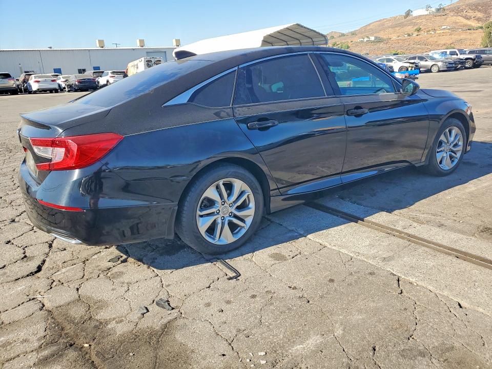 Продажа на аукционе авто 2019 Honda Accord, vin: 1HGCV1F10KA141170, номер лота: 60324206