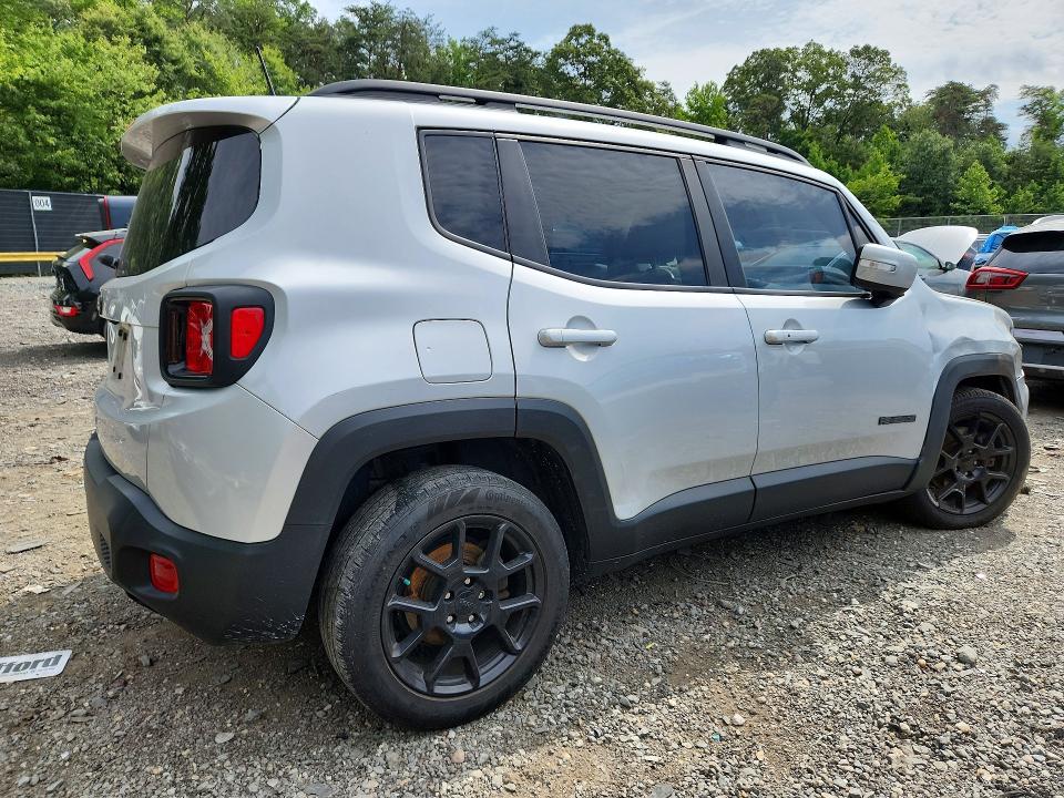 61870116 :رقم المزاد ، ZACNJABB5LPL51327 vin ، 2020 Jeep Reng 4d Latitude مزاد بيع