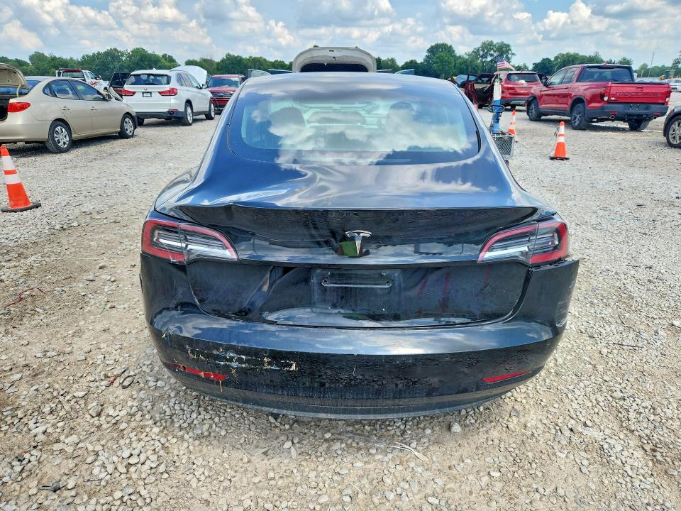 60570216 :رقم المزاد ، 5YJ3E1EA4LF606333 vin ، 2020 Tesla Model 3 مزاد بيع