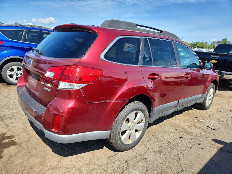 61923206 :رقم المزاد ، 4S4BRBCC1B3438586 vin ، 2011 Subaru Outback مزاد بيع