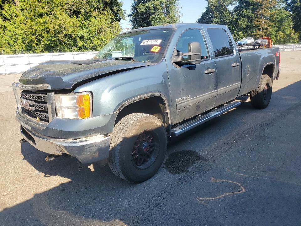 60512276 :رقم المزاد ، 1GT423CG0BF264115 vin ، 2011 Gmc Sierra مزاد بيع