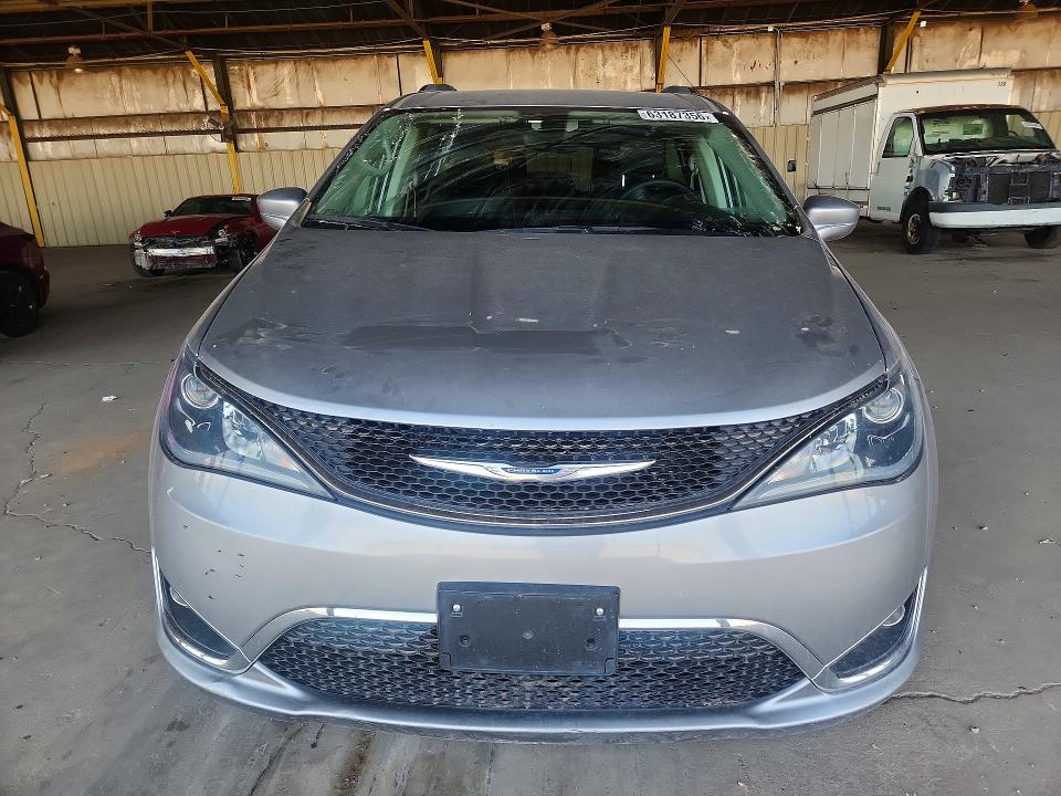 63187356 :رقم المزاد ، 2C4RC1BG5HR532635 vin ، 2017 Chrysler Pacifica مزاد بيع