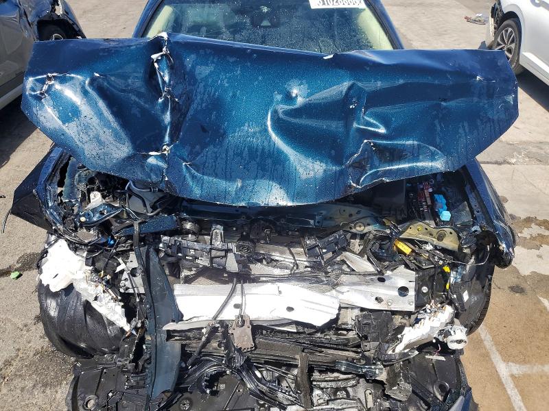61028866 :رقم المزاد ، 4T1F31AK3LU010490 vin ، 2020 Toyota Camry مزاد بيع