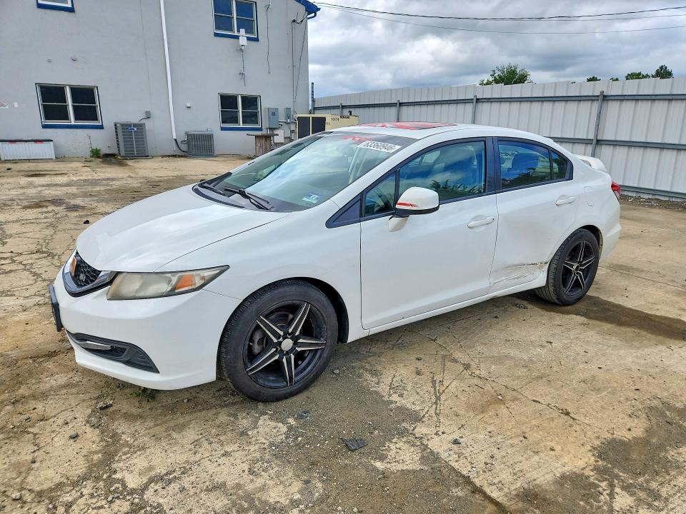 63360946 :رقم المزاد ، 19XFB2F87DE228832 vin ، 2013 Honda Civic مزاد بيع