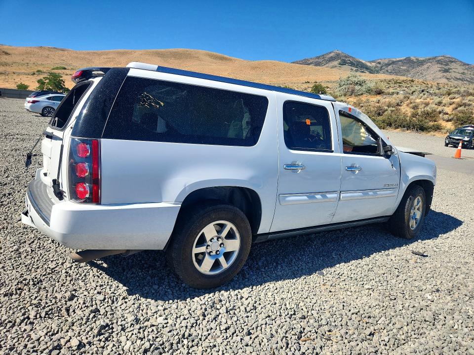 Продаж на аукціоні авто 2007 Gmc Yukon Xl, vin: 1GKFK66837J376575, номер лоту: 62098936