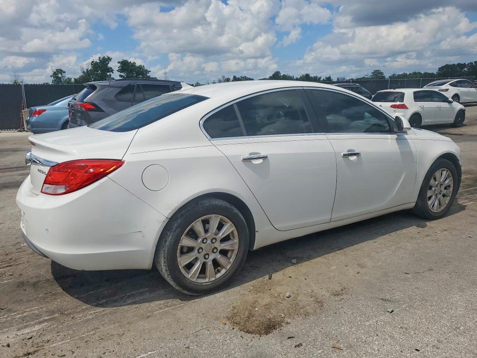 59062766 :رقم المزاد ، 2G4GS5ER7D9214147 vin ، 2013 Buick Regal مزاد بيع