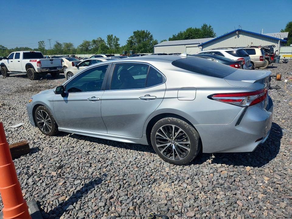 Продажа на аукционе авто 2018 Toyota Camry, vin: 4T1B11HK9JU537926, номер лота: 61020276