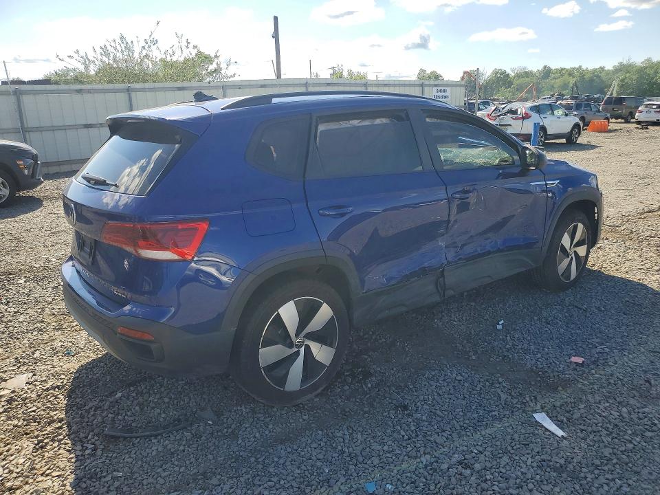 59957456 :رقم المزاد ، 3VV8X7B2XRM072616 vin ، 2024 Volkswagen Taos مزاد بيع