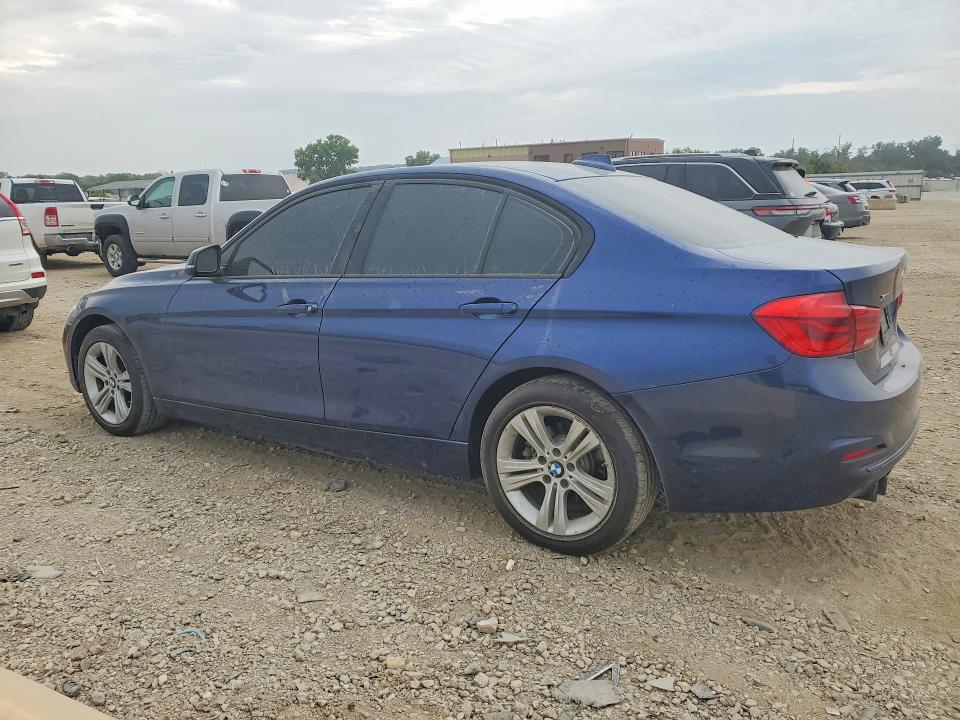60794676 :رقم المزاد ، WBA8E3C59GK504555 vin ، 2016 Bmw 328 مزاد بيع