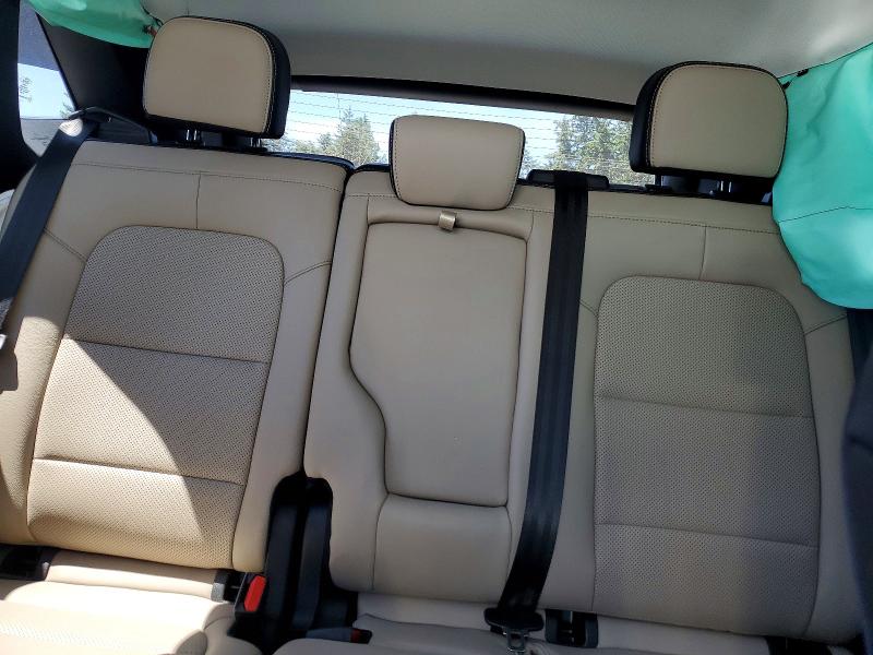 Продажа на аукционе авто 2022 Ford Escape, vin: 1FMCU9J99NUA76010, номер лота: 59875656